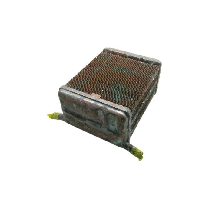 Radiateur de Chauffage Volvo P1800 neuf (tous types) fabr Bastuck pièce Volvo nr 661546_B