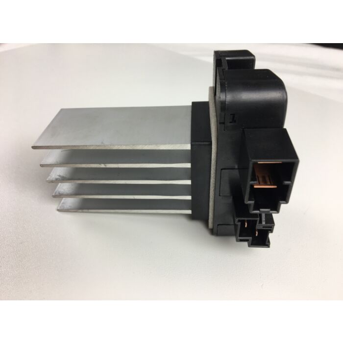 Résistance de préchauffage du moteur de chauffage avec climatisation Volvo 850 4-portes châssis -131.295 5-portes ch -37363 (ÉCHANGE) numéro de pièce Volvo 6811581
