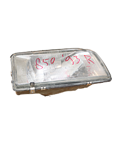 Nom du produit: "Phare Volvo 850 Droit Brillant 9159409 1994-1997"

Description: "Phare droit éclatant pour Volvo 850, modèle 9159409 de 1994 à 1997."