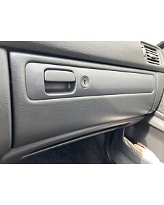 "Tableau de Bord Élégant pour Volvo V70 1996-2000 - Confort et Style"