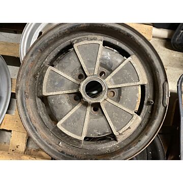 Volvo Jante ATS aluminium avec enjoliveur 5 5 x15 pouces 5x108 P1800E+P1800ES+140+164 Volvo piece no 283513