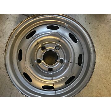 Jante en acier 4 x15 pouces Amazon+PV544+Duett pièce Volvo 670429